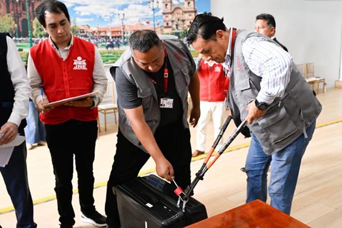 ONPE inicia el conteo del voto del extranjero: ¿podría cambiar el rumbo de la elección presidencial?